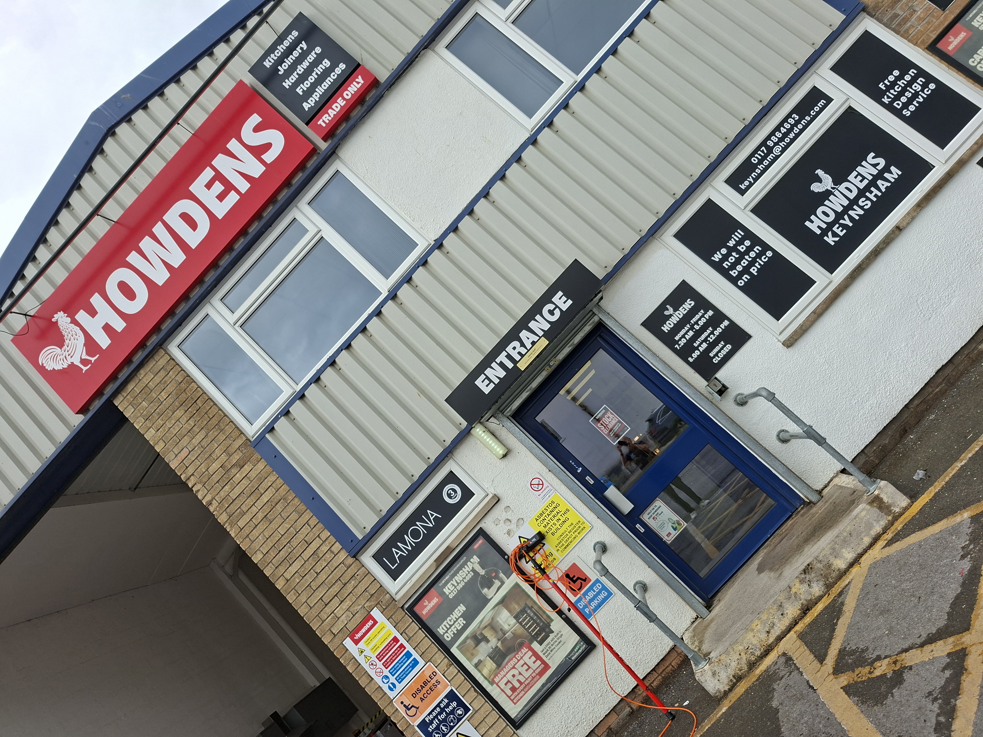 We have the pleasure of welcoming both HOWDENS and Freestyle Designs on board this week for regular scheduled cleans.